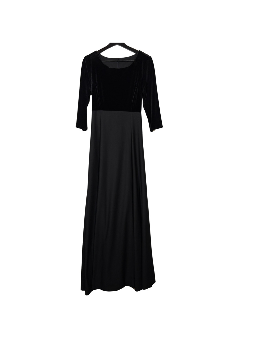 Tuxedo Wholesaler Concert Attire Black Gown long sleeve Theater Orchestra Size 8